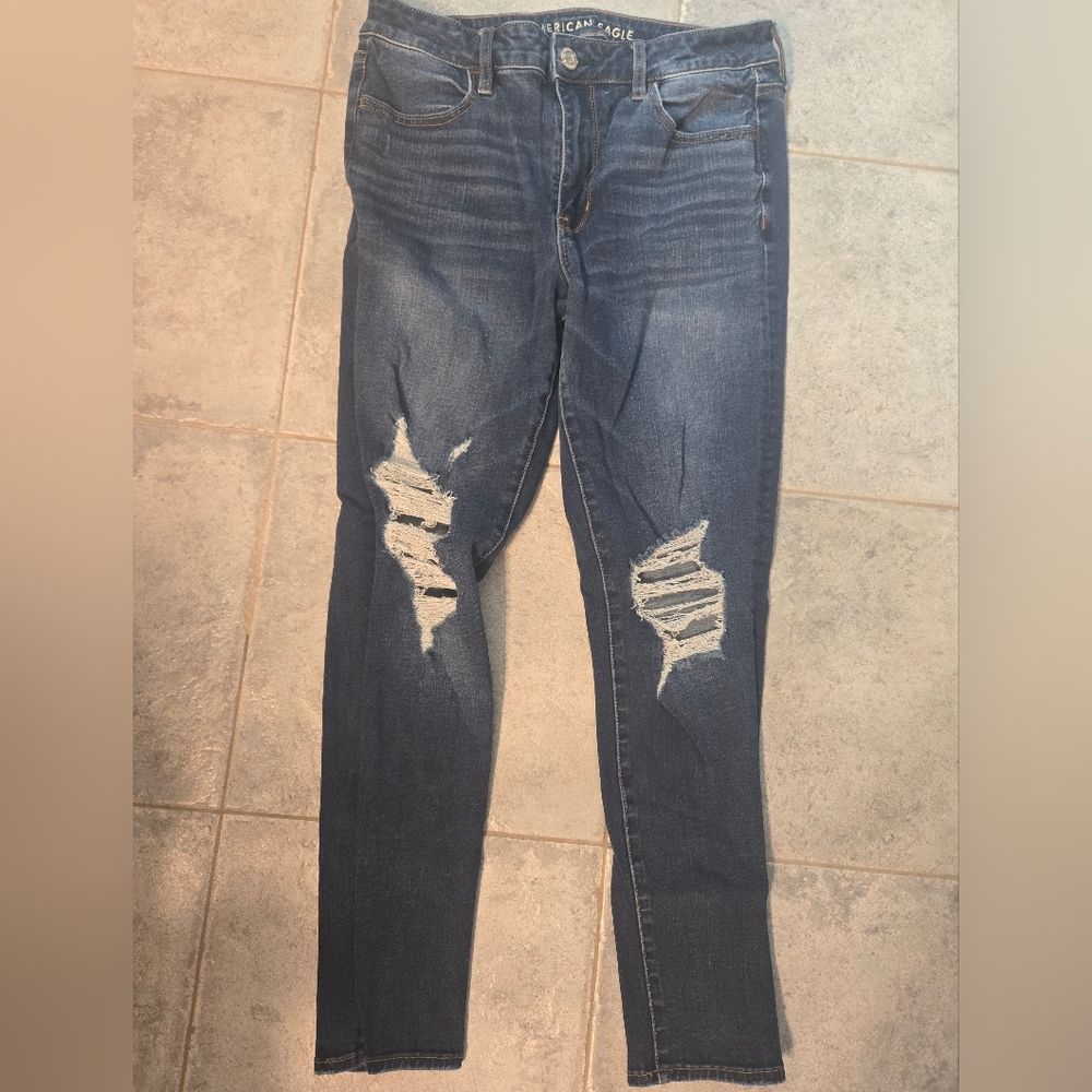 American Eagle High Rise Disressed Skinny Jeans